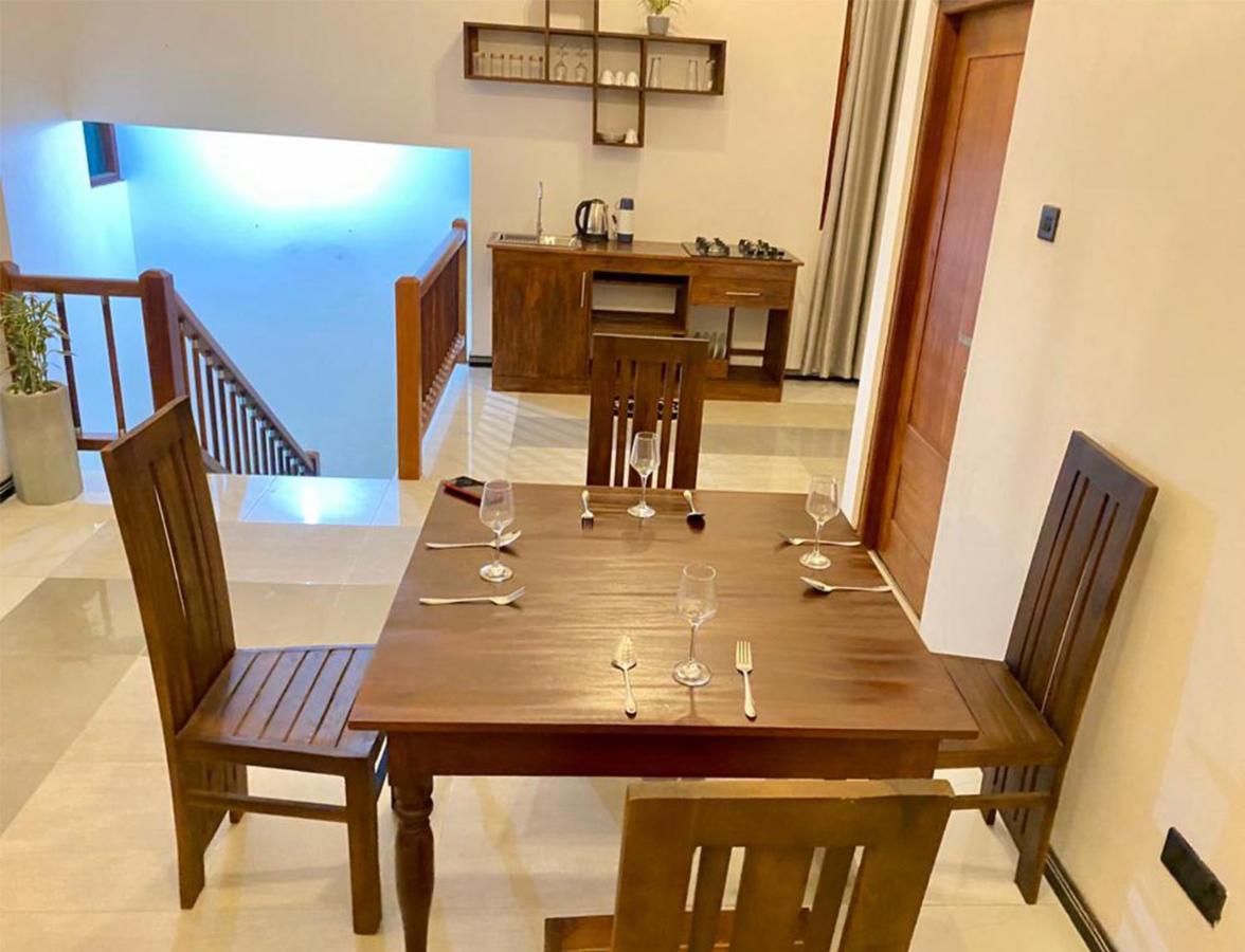 Nilupul Villa 앰발랑고다 외부 사진